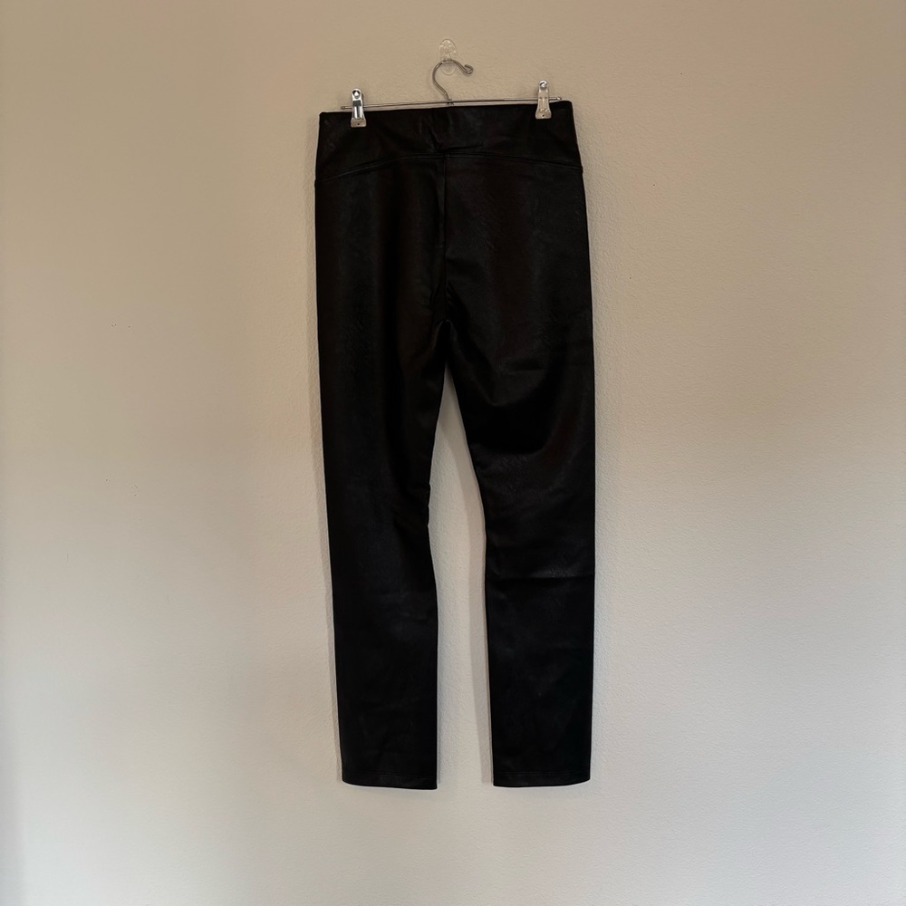 SPANX Faux Leather Split Hem Leggings 20526R - Picture 5 of 7